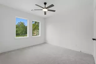 210 Big Deer Dr, Crosby, TX 77532 - Photo 19
