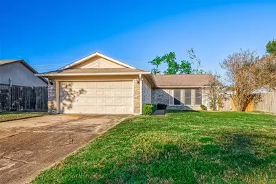 610 Bienville Lane, Houston, TX 77015 - Photo 3
