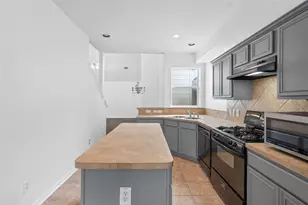 13223 Southpoint Ln, Houston, TX 77034 - Photo 9