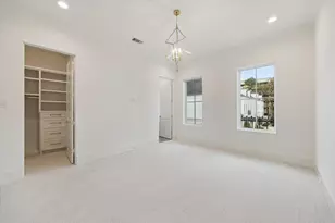 25 Wentworth Gate Path, Houston, TX 77027 - Photo 23