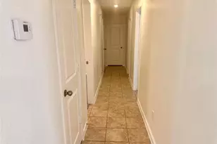 26680 Pools Creek Dr, Huntsville, TX 77320 - Photo 5