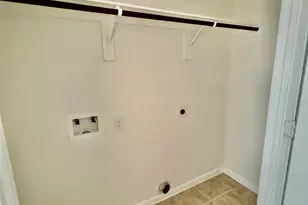 26680 Pools Creek Dr, Huntsville, TX 77320 - Photo 9