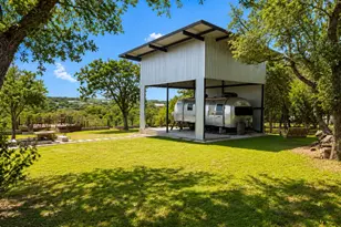 1216 Cliffview Dr, Spicewood, TX 78669 - Photo 13