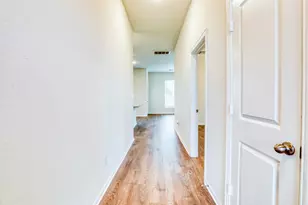 399 Magnolia St, Richwood, TX 77566 - Photo 3