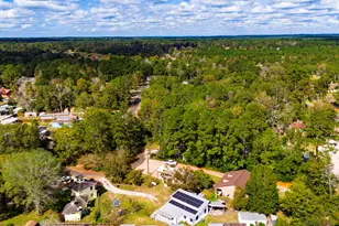 304 Sunrise Dr, Livingston, TX 77351 - Photo 31