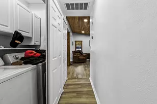 304 Sunrise Dr, Livingston, TX 77351 - Photo 27