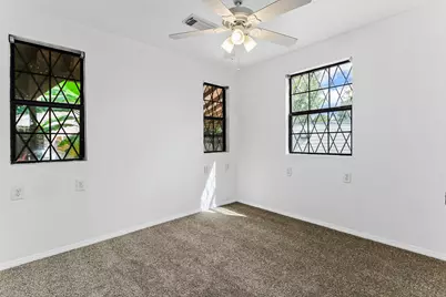 304 Sunrise Drive, Livingston, TX 77351 - Photo 19