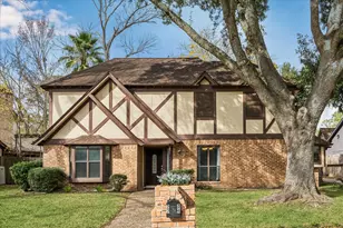 2704 Pineneedle Ln, Pearland, TX 77581 - Photo 1