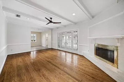 10018 Overbrook Lane, Houston, TX 77042 - Photo 5