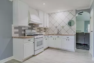 4218 E Terrace Creek Cir, Houston, TX 77014 - Photo 17