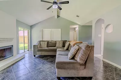 4218 E Terrace Creek Circle, Houston, TX 77014 - Photo 21