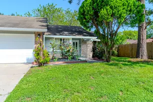 4218 E Terrace Creek Cir, Houston, TX 77014 - Photo 7