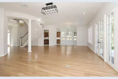 58 E Bend Lane, Houston, TX 77007 - Photo 9