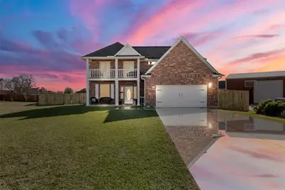 3226 Royal Palm Drive, Mont Belvieu, TX 77523 - Photo 1