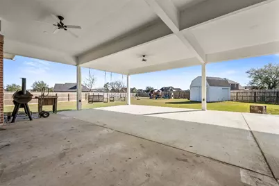 3226 Royal Palm Drive, Cove, TX 77523 - Photo 25