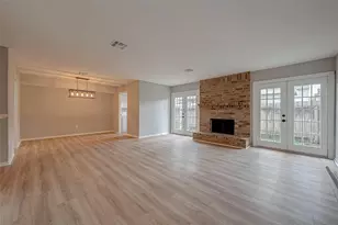 14736 Perthshire Rd, Houston, TX 77079 - Photo 11