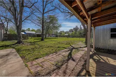 226 & 230 Thornton Street, Gonzales, TX 78629 - Photo 13
