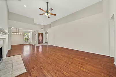 14526 Red Tailed Hawk Lane, Houston, TX 77044 - Photo 9