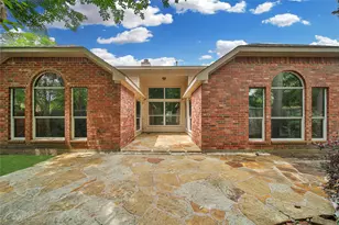14526 Red Tailed Hawk Ln, Houston, TX 77044 - Photo 3