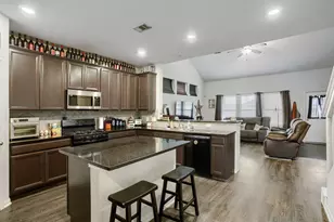 20036 Wade Hampton Dr, Cleveland, TX 77327 - Photo 11