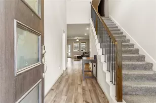 2019 Myrtle Oak Ct, Conroe, TX 77304 - Photo 3