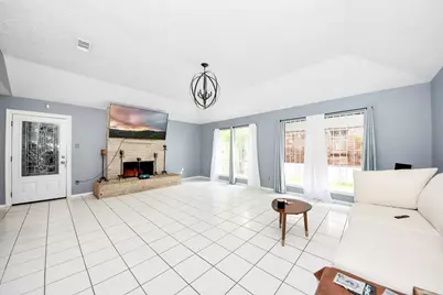 2638 S Camden Parkway, Houston, TX 77067 - Photo 7