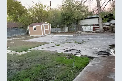 2045 W Magnolia Avenue, San Antonio, TX 78201 - Photo 27