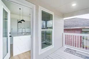 4025 Avenue M, Galveston, TX 77550 - Photo 7