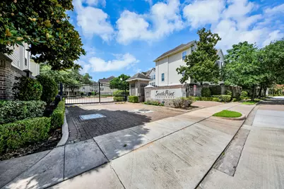 3001 Murworth Drive #904, Houston, TX 77025 - Photo 7