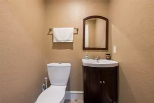 845 Holly Ridge Dr, Houston, TX 77024 - Photo 7