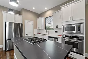 808 Paige St, Houston, TX 77003 - Photo 9