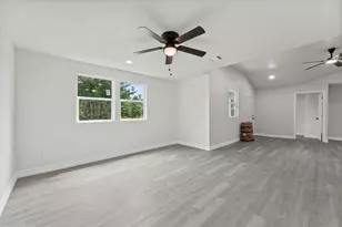 1615 Hiller St, Houston, TX 77015 - Photo 11