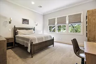 1020 River Glynn Dr, Houston, TX 77063 - Photo 31