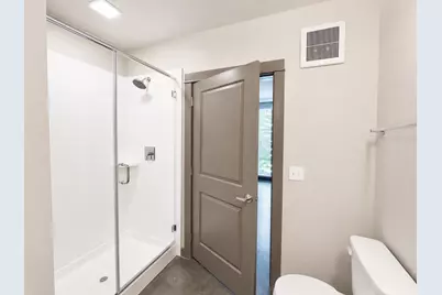 1111 N Durham Drive #103, Houston, TX 77008 - Photo 5