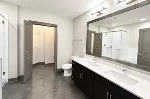 1111 N Durham Dr, Houston, TX 77008 - Photo 7