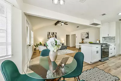 1913 Grace Street, Alvin, TX 77511 - Photo 11