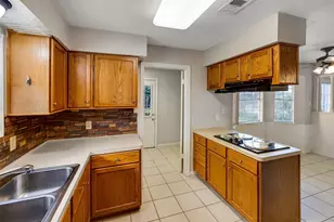 8311 Amurwood Dr, Tomball, TX 77375 - Photo 15