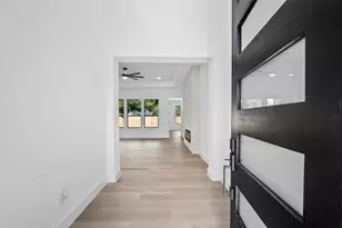 3219 King St, Houston, TX 77026 - Photo 5