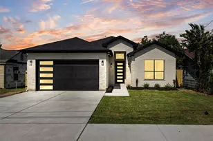 3219 King St, Houston, TX 77026 - Photo 1