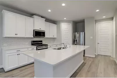 9826 Magnolia Village Lane, Houston, TX 77080 - Photo 7