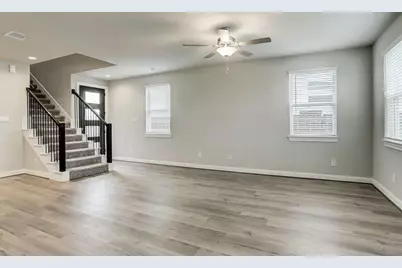 9826 Magnolia Village Lane, Houston, TX 77080 - Photo 3