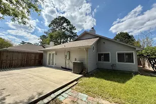 4122 Meadowgold Ln, Houston, TX 77345 - Photo 19