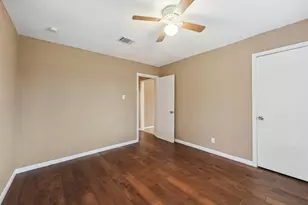 1107 Defender St, Houston, TX 77029 - Photo 13