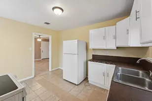 1107 Defender St, Houston, TX 77029 - Photo 11