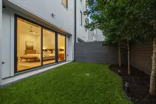 207 Birdsall St, Houston, TX 77007 - Photo 5