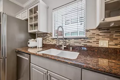 503 Detering Street, Houston, TX 77007 - Photo 13