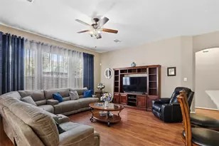 619 Castle Cove Ln, League City, TX 77573 - Photo 15