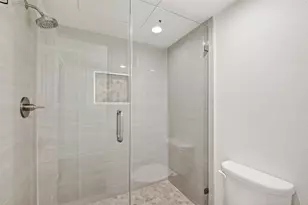 1311 Antoine Dr, Houston, TX 77055 - Photo 7