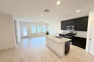 5111 Hunters Trl, Fresno, TX 77545 - Photo 5