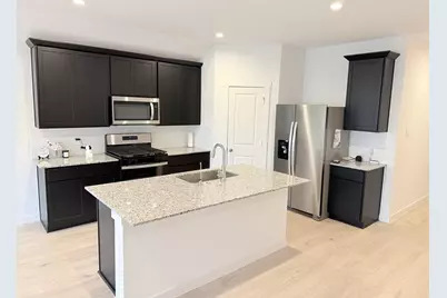 5111 Hunters Trail, Fresno, TX 77545 - Photo 3